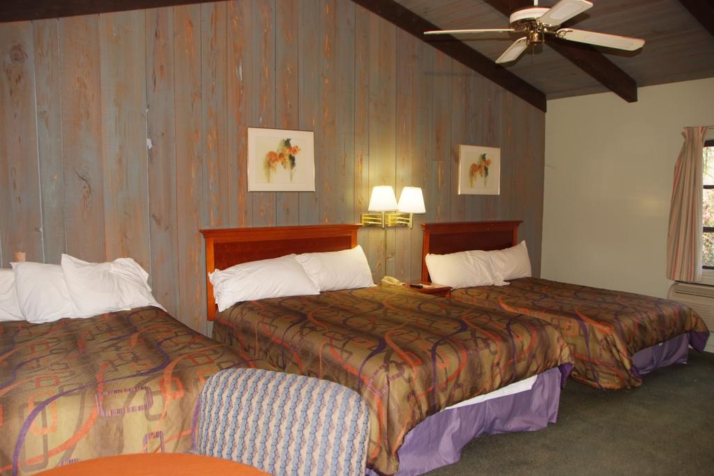 Hotel Suwannee Gables à Old Town Extérieur photo