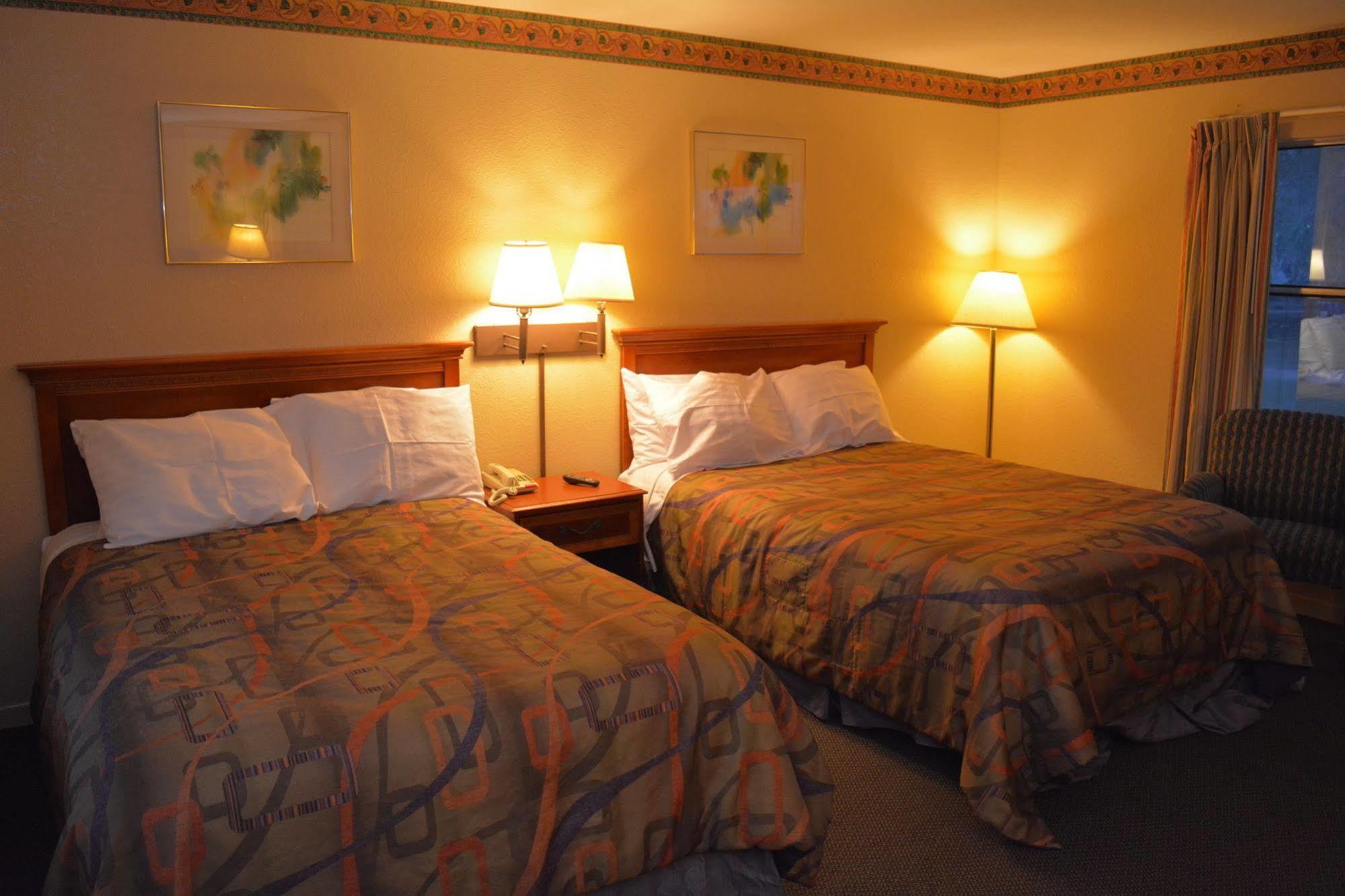 Hotel Suwannee Gables à Old Town Extérieur photo